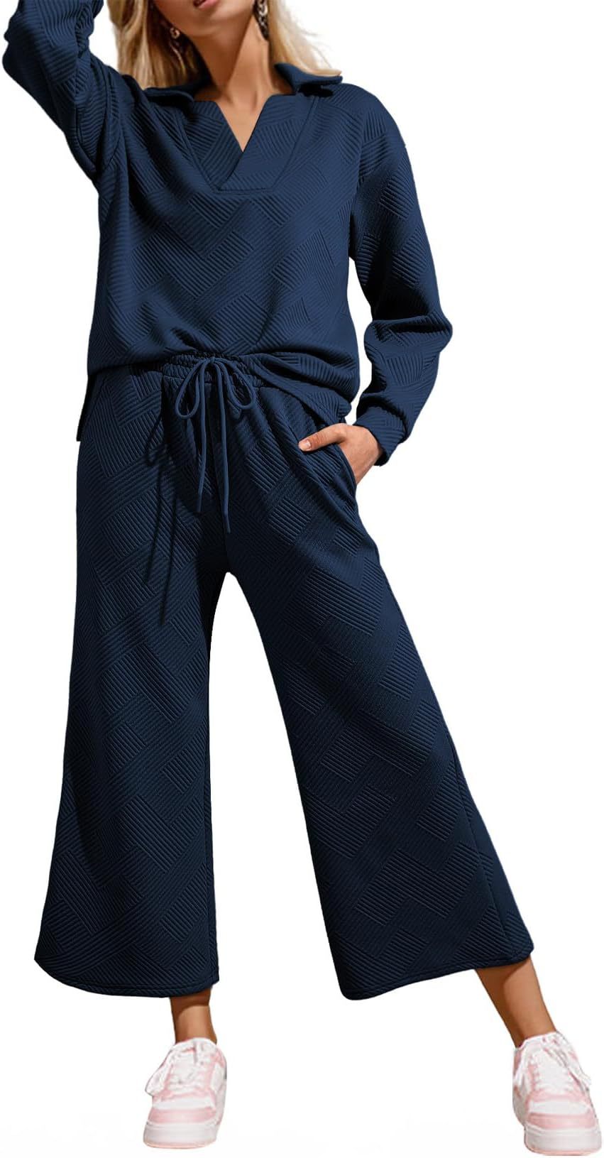 Textured casual and comfortable suit