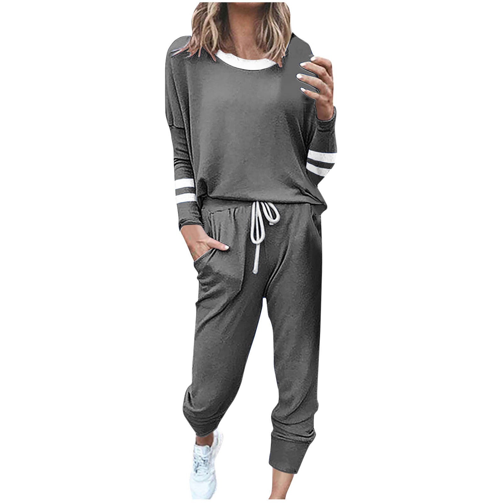 Color-blocked Comfortable Sports Suit